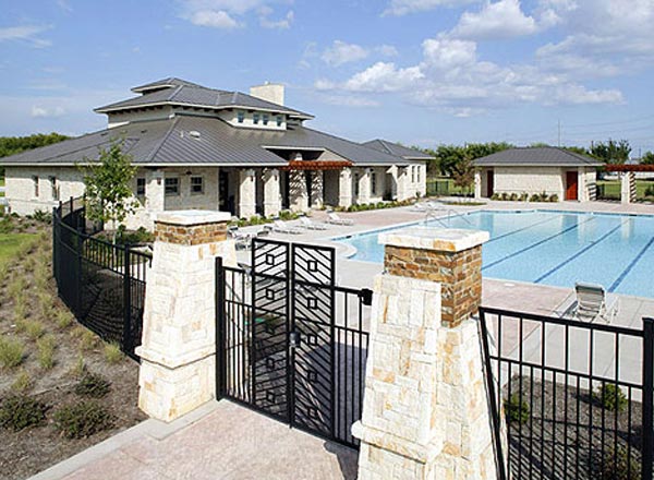 Clubhouse Pool