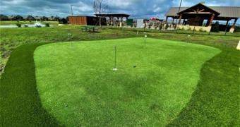 Putting green on the Lakeside Amenity Center